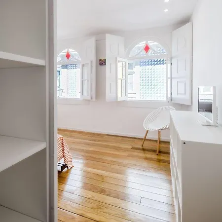 Apartamento Egas Διαμέρισμα
