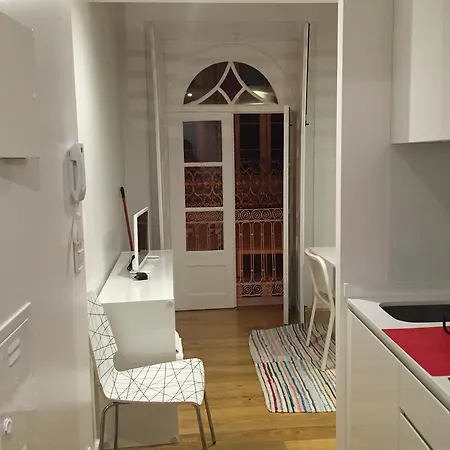 Apartamento Egas Διαμέρισμα